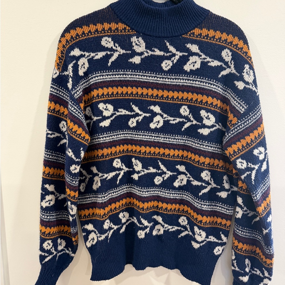 St. John’s Bay Mock Turtleneck Sweater with Button Back Medium